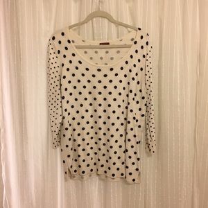 Polka dot ¾ sleeve scoop neck sweater